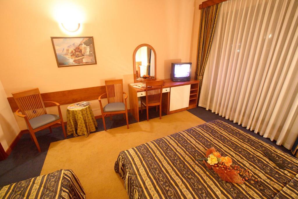 Hotel Dinara Livno Room photo