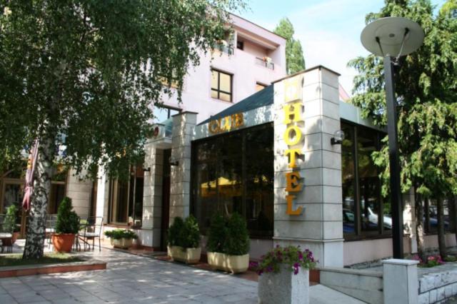 Hotel Dinara Livno Exterior photo